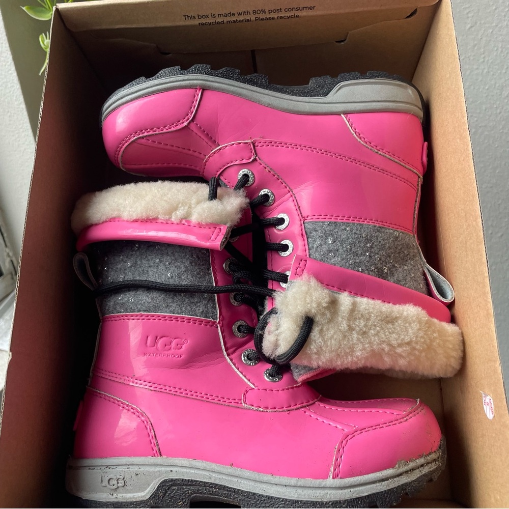 Uggs Snow Boots K Butte II Patent Sparkle Size 13 little kids